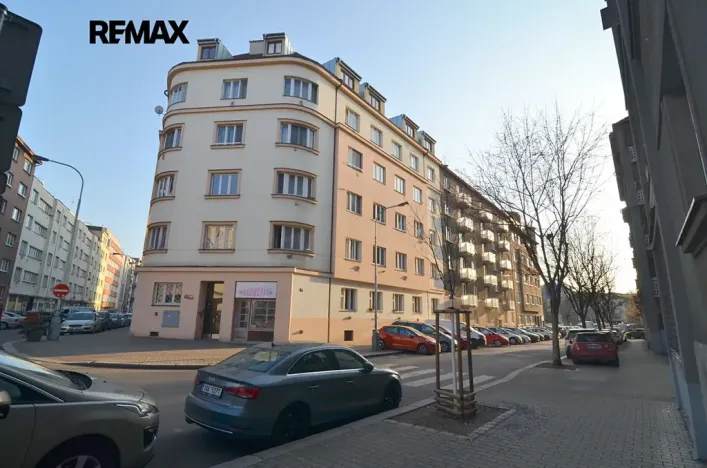 Pronájem bytu 2+1, Praha - Libeň, Pivovarnická, 78 m2