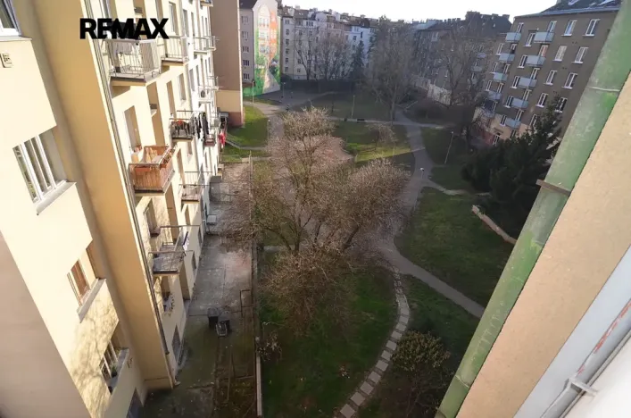 Pronájem bytu 2+1, Praha - Libeň, Pivovarnická, 78 m2