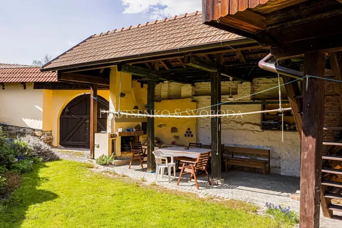 Prodej rodinného domu, Rohozná, 730 m2