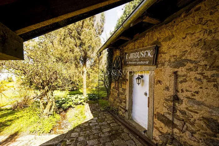 Prodej rodinného domu, Rohozná, 730 m2