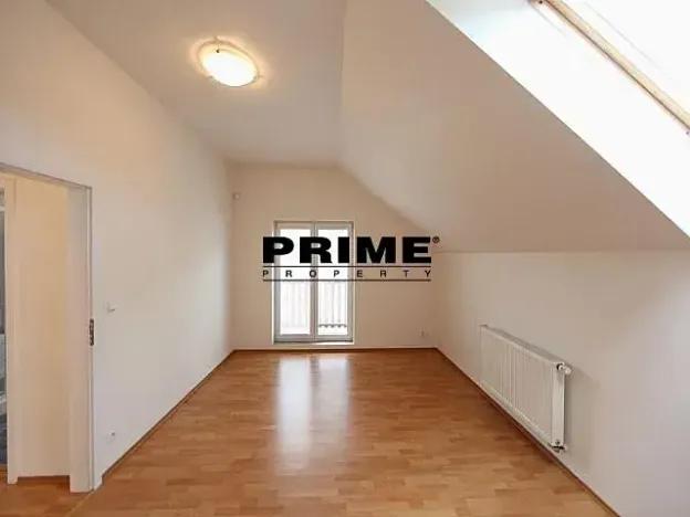 Pronájem rodinného domu, Průhonice, Pod Valem II., 192 m2