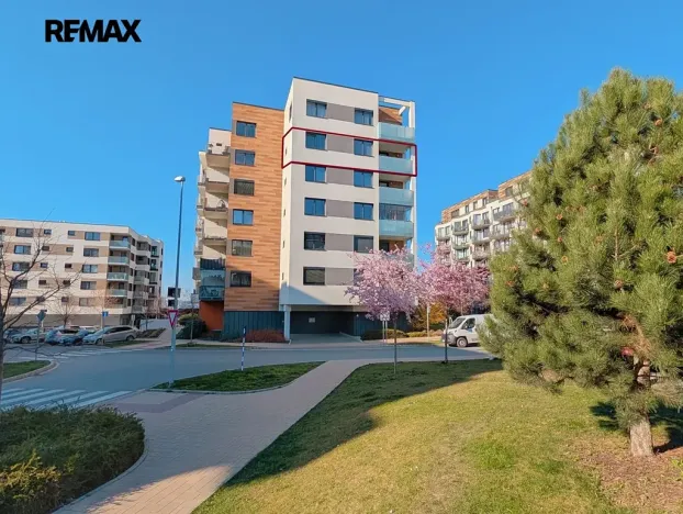 Prodej bytu 2+kk, Praha - Hlubočepy, Hugo Haase, 55 m2