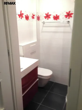 Pronájem bytu 2+kk, Praha - Vršovice, Na spojce, 47 m2