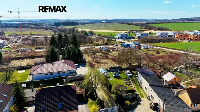 Pronájem atypického bytu, Drahelčice, V Brance, 164 m2