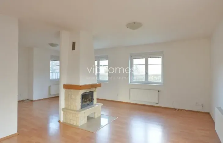 Pronájem vily, Průhonice, Pod Valem II., 200 m2