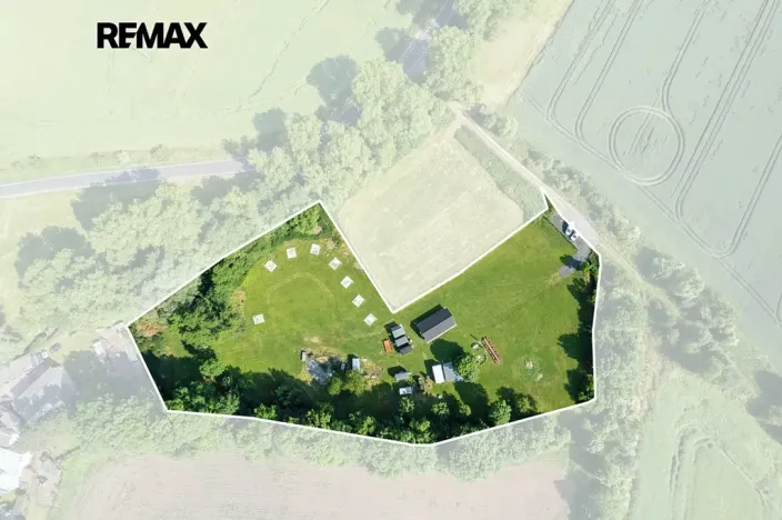 Prodej komerční nemovitosti, Chrášťany, 10917 m2