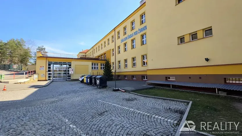 Prodej bytu 3+kk, Praha - Hlubočepy, Pod Žvahovem, 88 m2