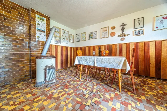 Prodej ostatní, Čejkovice