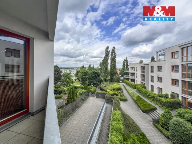 Pronájem bytu 1+kk, Praha - Zbraslav, Karla Černého, 31 m2