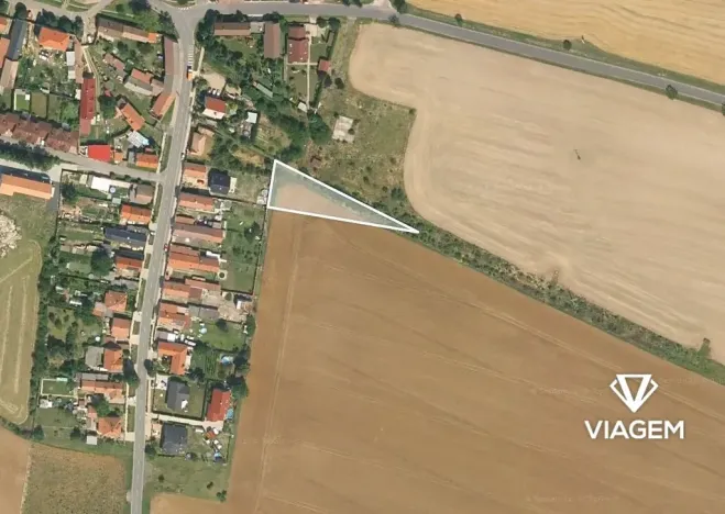 Prodej podílu pole, Račiněves, 232 m2