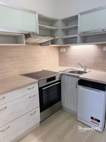 Pronájem bytu 2+kk, Čelákovice, Tovární, 46 m2