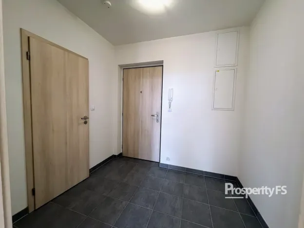 Pronájem bytu 2+kk, Čelákovice, Tovární, 46 m2