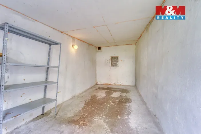 Pronájem garáže, Plzeň, Hradišťská, 19 m2