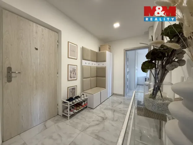 Pronájem bytu 2+1, Karviná - Mizerov, tř. Těreškovové, 55 m2