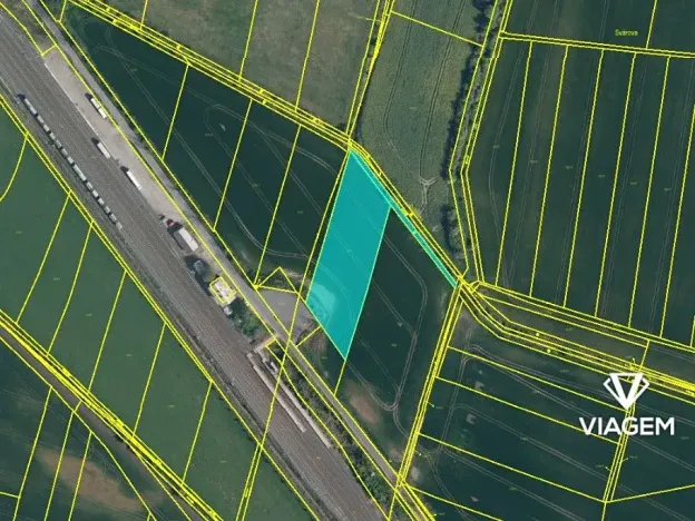 Prodej podílu pole, Vinařice, 1674 m2