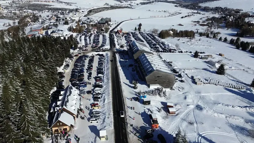 Pronájem restaurace, Loučná pod Klínovcem, 45 m2