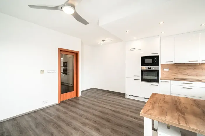 Prodej bytu 3+kk, Velké Přílepy, Boženy Němcové, 61 m2