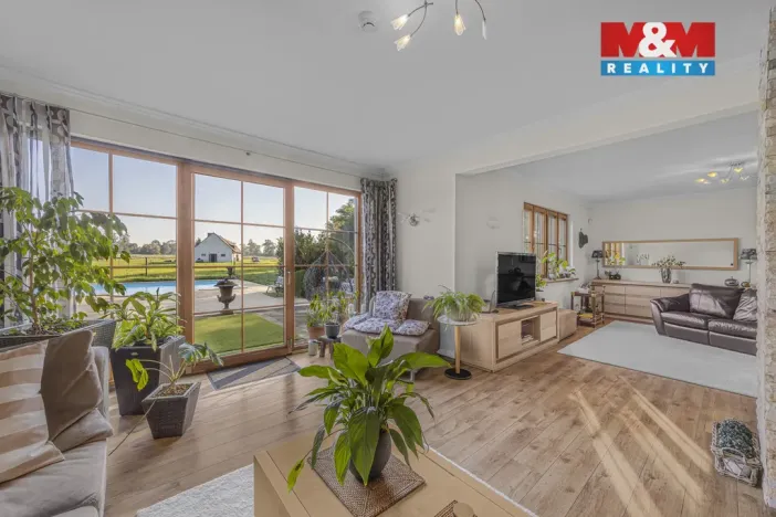 Prodej zemědělské usedlosti, Kostomlaty nad Labem - Rozkoš, 360 m2