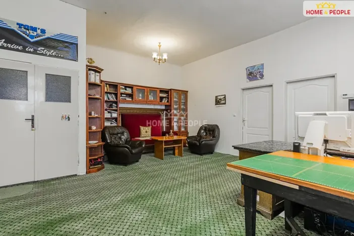 Prodej restaurace, Karlovy Vary, Merklínská, 700 m2