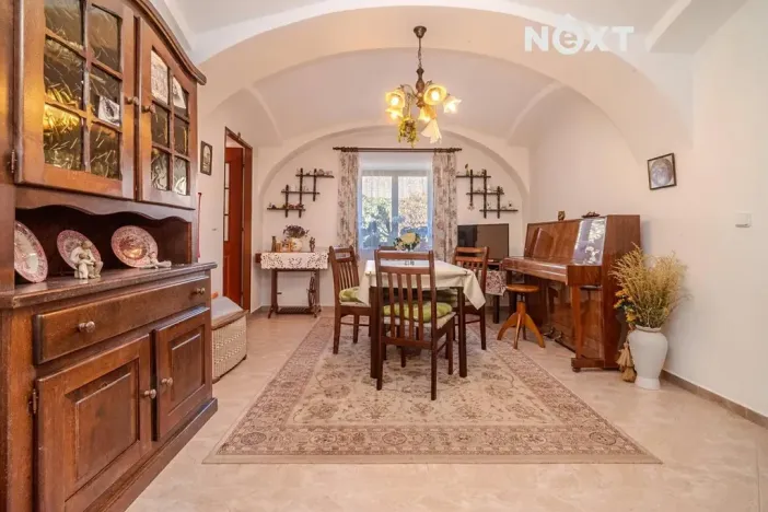 Prodej rodinného domu, Jindřichův Hradec, 197 m2