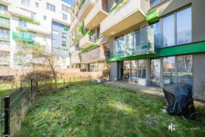 Prodej bytu 2+kk, Praha - Vršovice, Archangelská, 97 m2