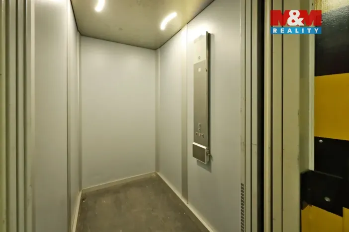 Pronájem obchodního prostoru, Havlíčkův Brod, Havířská, 2200 m2