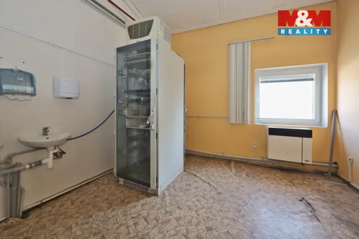 Pronájem obchodního prostoru, Havlíčkův Brod, Havířská, 2200 m2