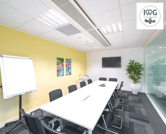 Pronájem kanceláře, Praha - Karlín, Rohanské nábřeží, 60 m2