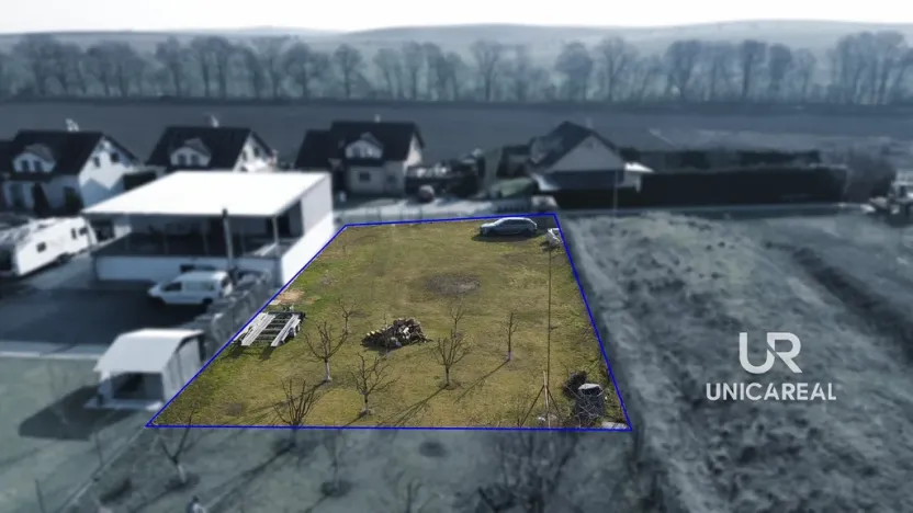 Prodej pozemku, Holubice, 703 m2