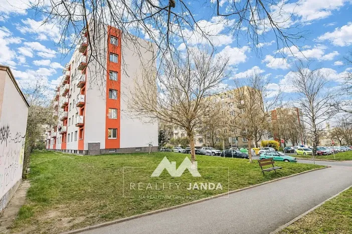 Prodej bytu 2+kk, Praha - Záběhlice, Malovická, 55 m2