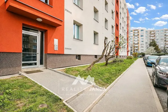 Prodej bytu 2+kk, Praha - Záběhlice, Malovická, 55 m2
