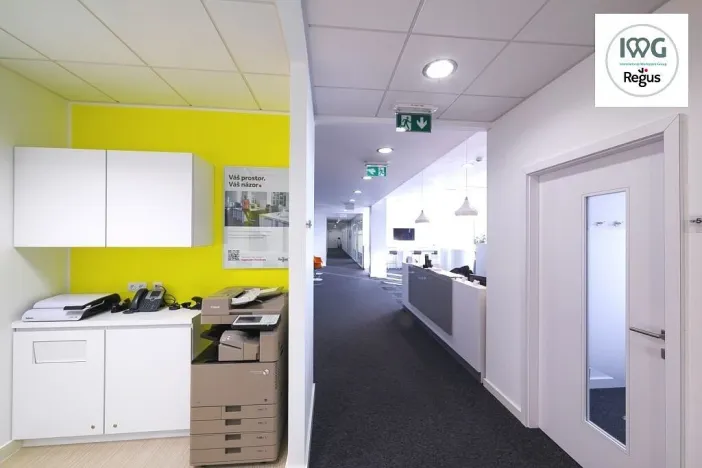 Pronájem kanceláře, Praha - Karlín, Rohanské nábřeží, 110 m2