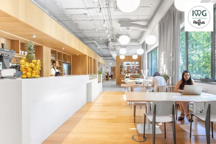 Pronájem komerční, Praha - Karlín, Rohanské nábřeží, 5 m2