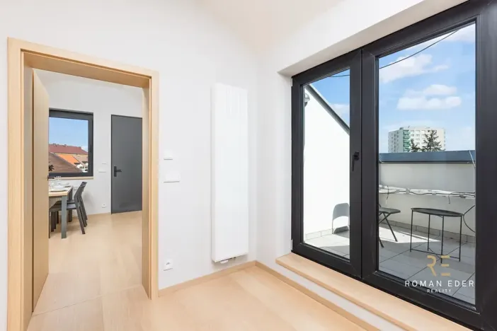 Prodej vícegeneračního domu, Praha - Záběhlice, Střemchová, 348 m2