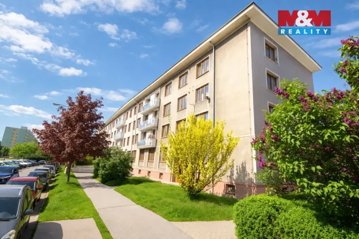 Pronájem bytu 1+1, Neratovice, Dr. E. Beneše, 37 m2