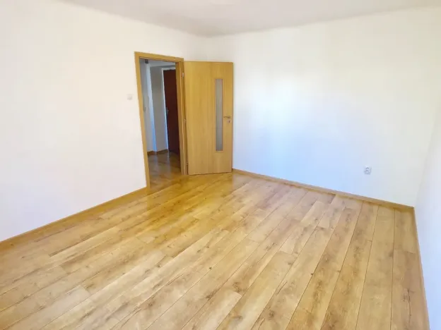 Pronájem bytu 1+1, Teplice, Ruská, 27 m2