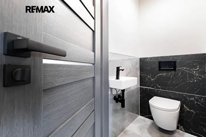 Prodej vily, Jindřichův Hradec, Spojovací, 183 m2