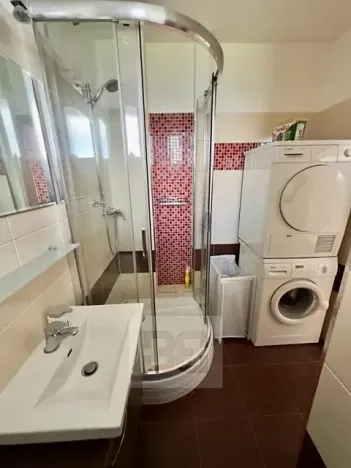 Pronájem bytu 2+kk, Praha - Holešovice, Osadní, 43 m2