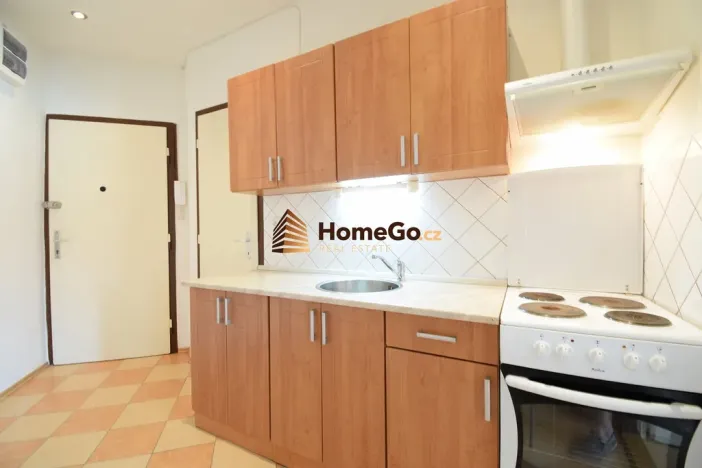 Pronájem bytu 2+kk, Praha - Nusle, U gymnázia, 52 m2