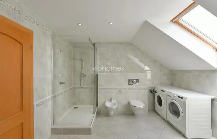 Pronájem vily, Průhonice, Jetelová, 370 m2