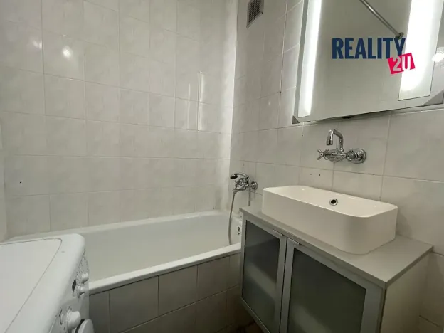 Pronájem bytu 2+1, Mokrá-Horákov, 50 m2