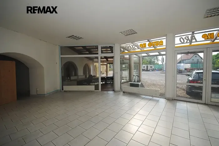 Prodej komerční nemovitosti, Církvice, 6984 m2