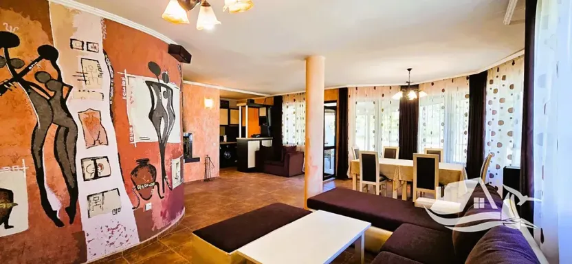 Prodej rodinného domu, Karnobat, Bulharsko, 206 m2