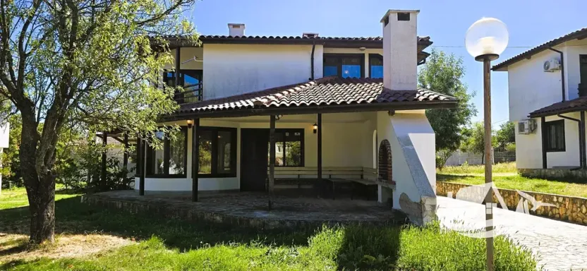 Prodej rodinného domu, Karnobat, Bulharsko, 206 m2