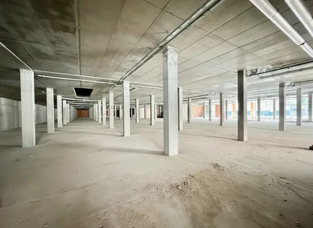 Prodej obchodního prostoru, Hradec Králové, Kollárova, 3447 m2