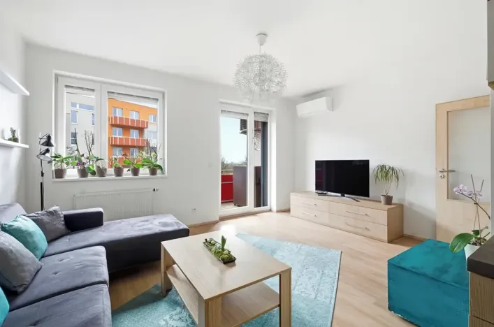 Prodej bytu 3+kk, Praha - Kyje, Sicherova, 64 m2