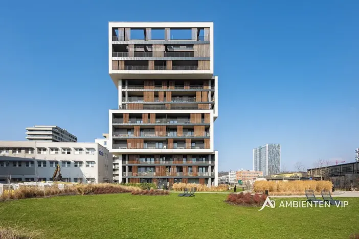 Prodej bytu 2+kk, Praha - Vysočany, Oktábcových, 72 m2