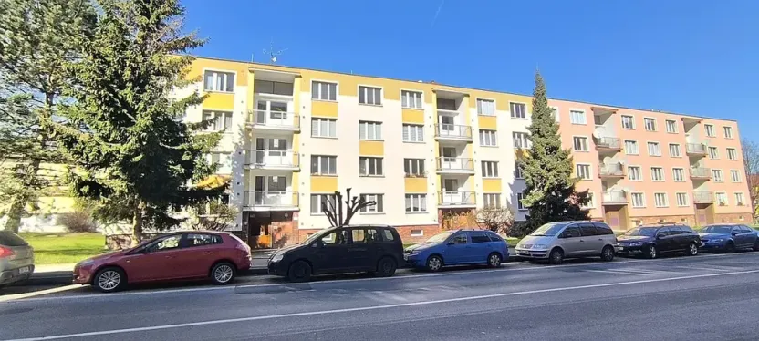 Prodej bytu 1+kk, Cheb, 17. listopadu, 23 m2