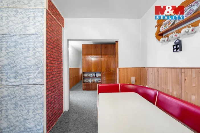 Prodej bytu 4+1, Ústí nad Labem - Krásné Březno, Neštěmická, 84 m2