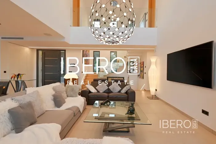 Prodej rodinného domu, Moraira, Španělsko, 350 m2